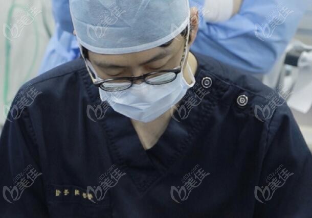 Dr. Cui Wenxi