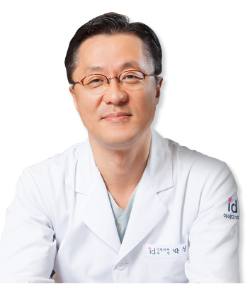 Sang Hoon Park is good at breast augmentation surgery